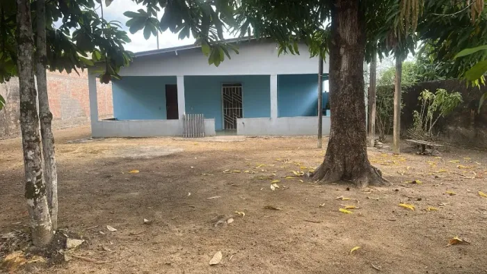 Aluga-se casa em Rorainópolis
