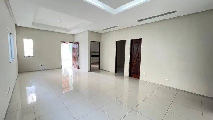 VENDA Casa Térrea em Residencial 311m² Calhau