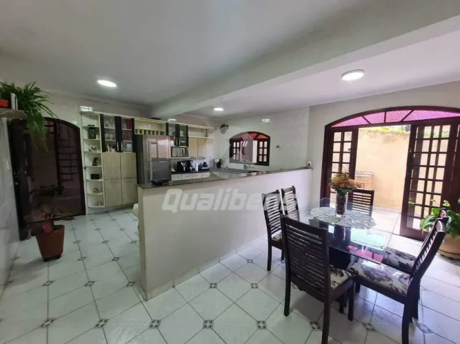 Casa em Jardim Miranda D Aviz