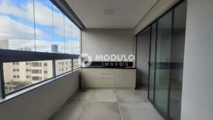 Apartamento disponível para locação no bairro Osvaldo Rezende.