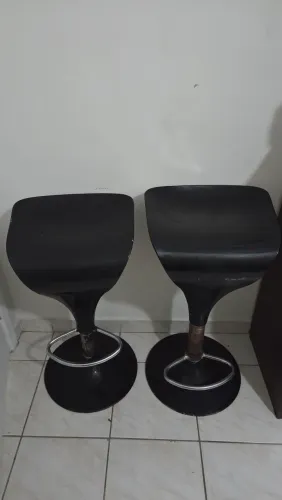 Par de Banquetas Giratorias