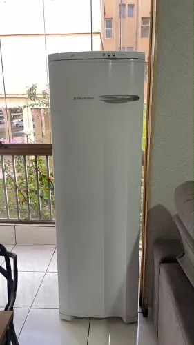 Freezer Vertical Electrolux FE26 246L - Funcionando Perfeitamente