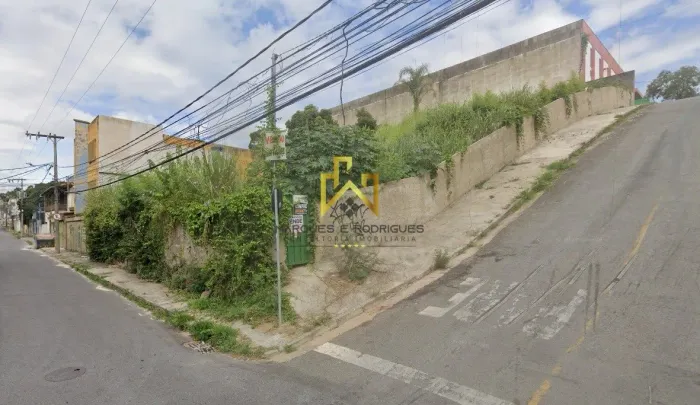 Lote de Esquina 500m2 de Oportunidade no São Francisco em Belo Horizonte