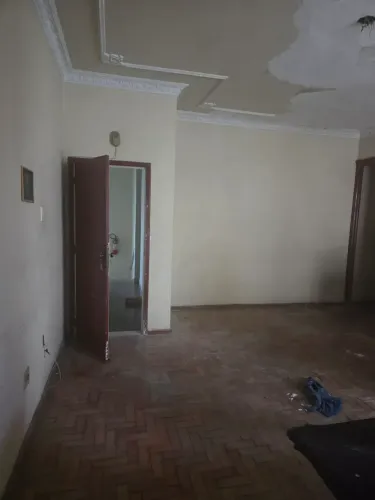 Ótimo apartamento muito amplo na Rua Presidente Pedreira no Ingá em Niterói - RJ