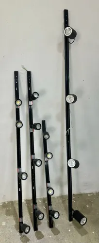 Kit Iluminação Trilhos Ajustáveis Spot LED Preto - Luz Quente/Branca 