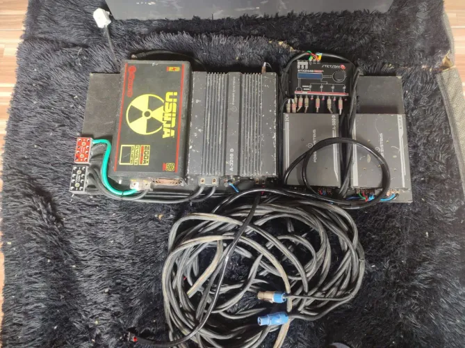 Vende se som automotivo 