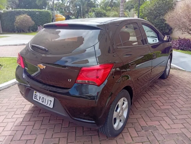 Chevrolet Onix Hatch LT 1.4 8V Flex Aut. 4P 2019