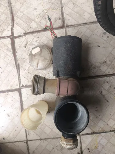 Motobomba com filtro para piscina 127 volts funcionando perfeitamente