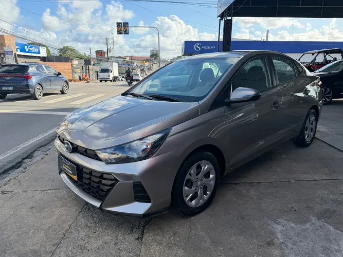 Hyundai HB20S Comfort Plus 1.0 Flex 12V Mec. 2025