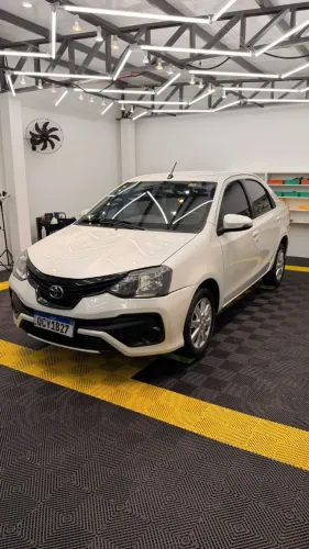 Toyota Etios X Plus Sedan 1.5 Flex 16V 4P Aut. 2019