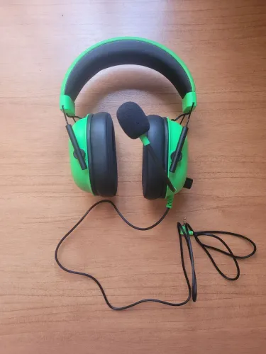 Headset Razer BlackShark V2 X VERDE [NOVO]
