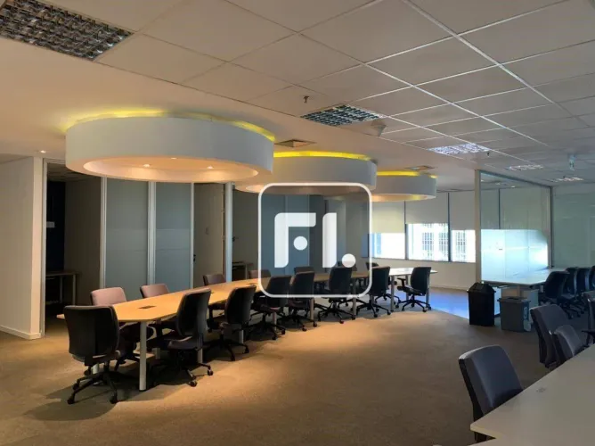 Conjunto, 1344 m² - venda por R$ 32.000.000,00 ou aluguel por R$ 252.311,18/mês - Vila Olí