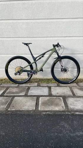 BIKE OGGI CATURRA PRO T-20 L