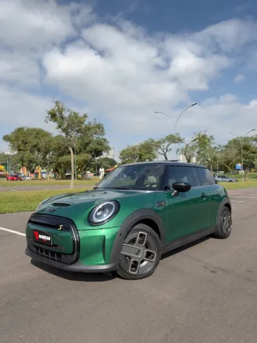 Mini Cooper SE Exclusive 3P (elétrico) 2022
