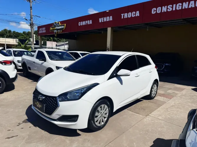 Hyundai HB20 Unique 1.0 Flex 12V Mec. 2019