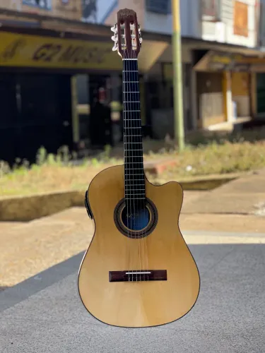 Violão Nylon Rozini RX 515 Studio Tampo Sólido