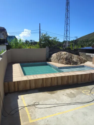 Casa em condomínio com piscina Ubatuba
