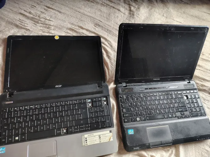 Notebooks para retirada de peças