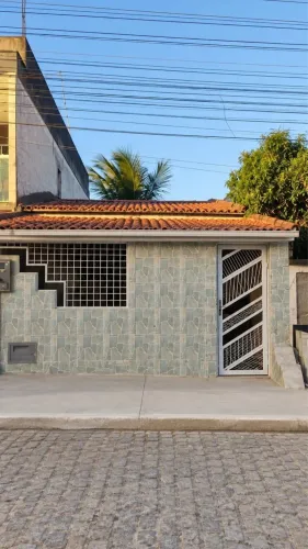 CASA À VENDA NO BAIRRO DA CONCEIÇÃO - FEIRA DE SANTANA