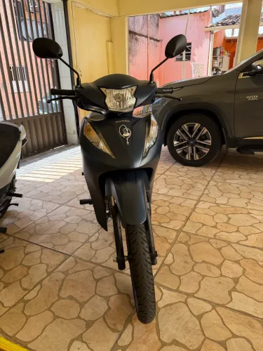 BIZ 125 EX 2025