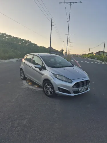 Ford Fiesta SE 1.6 16V Flex 5P 2016