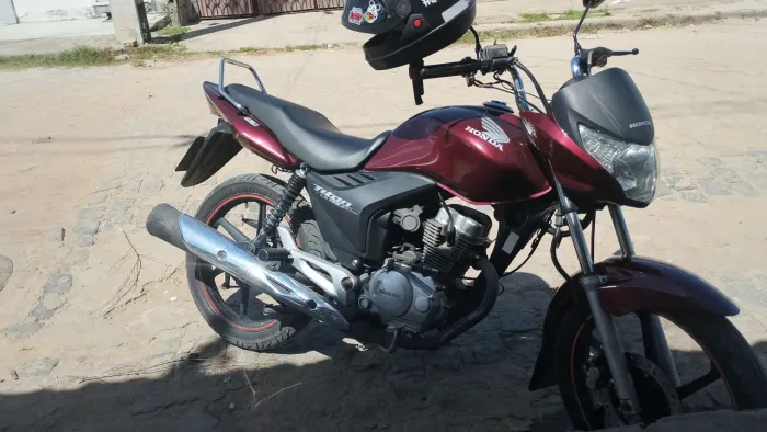 Vendo Titan 150 