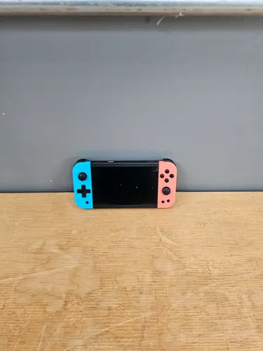 Videogame Portátil Retrô Tela 5" IPS - POWKIDDY X51 - 3000mAh