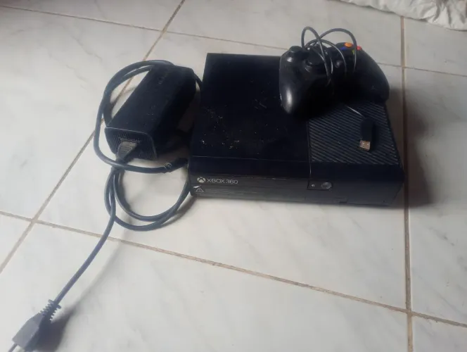 Vendo Xbox 360