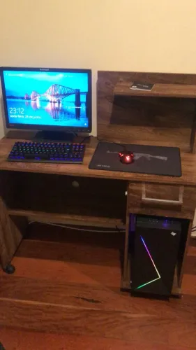 C Gamer Ryzen 5 3500X 16GB RX 570 4GB + Monitor + Escrivaninha