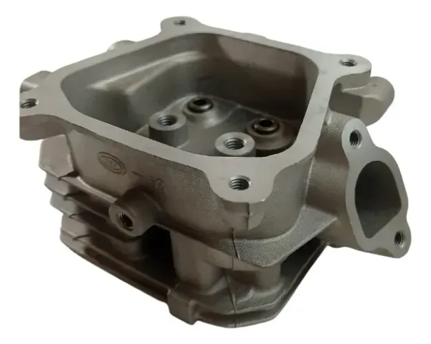 Cabeçote Para Motor B4t 6.5 / 7.0 * Branco