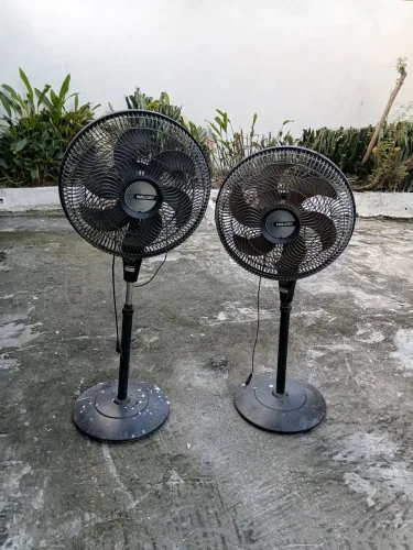 2 ventiladores com defeito 