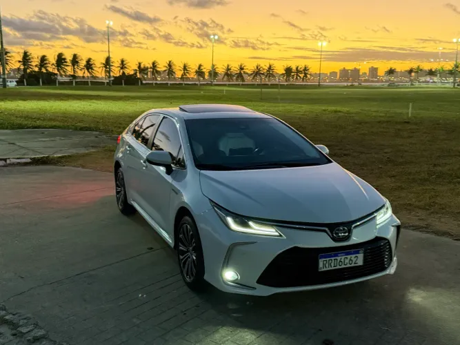 Toyota Corolla Altis Prem. Hybrid 1.8 Flex AUT 2023