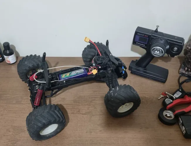 Auto Modelo Carro Controle Remoto Traxxas Stampede