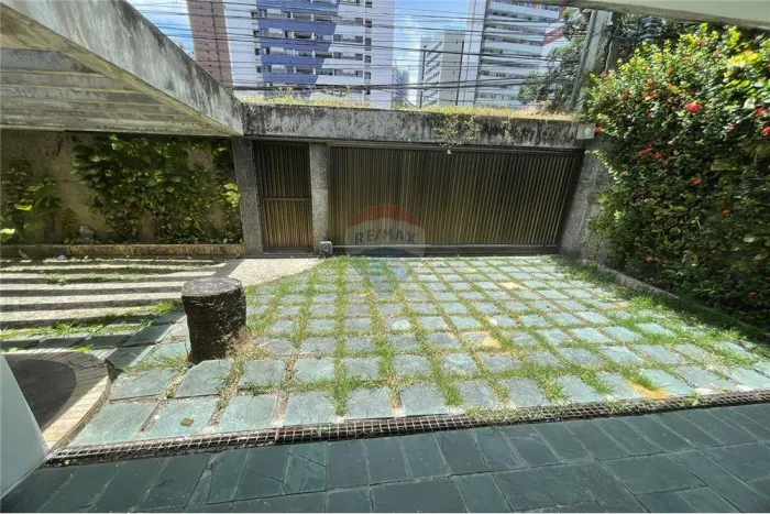 Vendo Casa na Rua do Espinheiro - 372m² ótima para comércio
