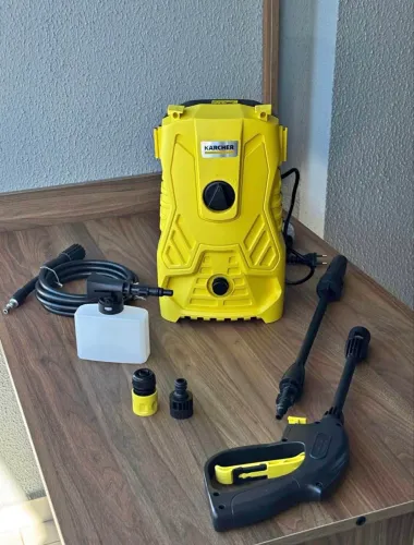 Lavadora de Alta Pressão KARCHER 1500 psi