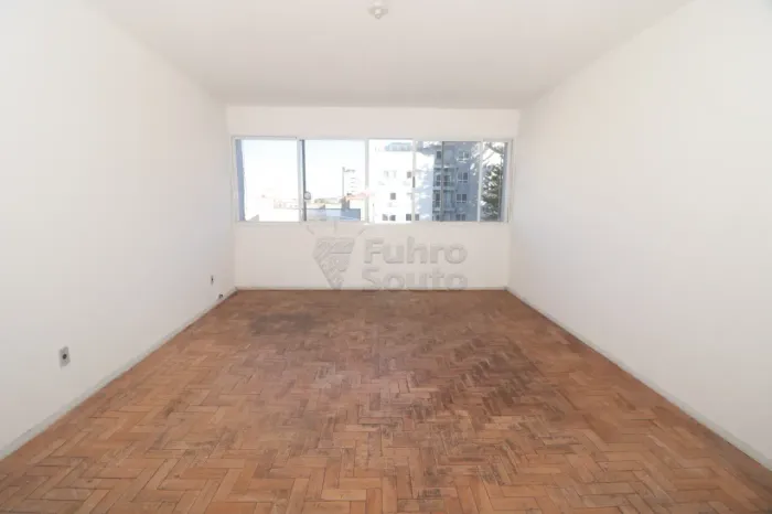 Apartamento de 2 dormitórios próximo à Faculdade de Direito e Escola São José
