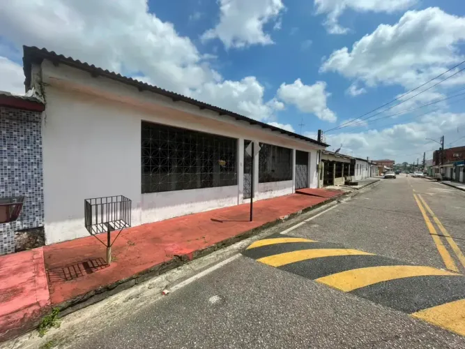 MT 14 / OPORTUNIDADE EM ALAMEDA FECHADA NO CJ MAGUARI / NA MELHOR LOCALIZAÇÃO.