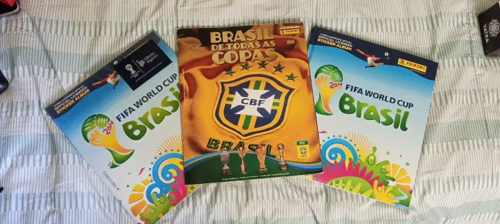 Álbuns(3) e figurinhas(+-300) copa do mundo