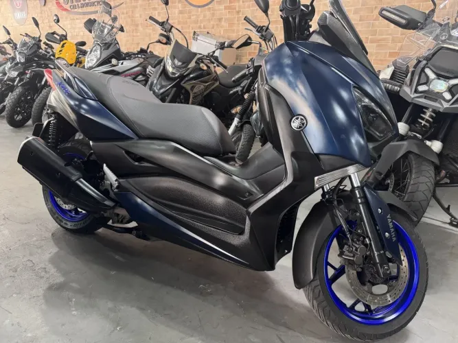 Yamaha Xmax 250 abs 2024