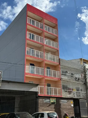 Riacho Fundo I - R$900,00- 1 Quarto (Fosso de ventilação)