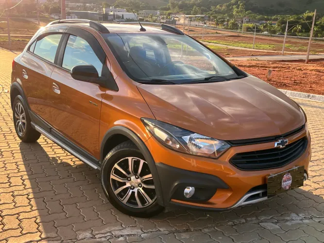 Chevrolet Onix Activ 1.4 8V Flex Mec. 4P 2017