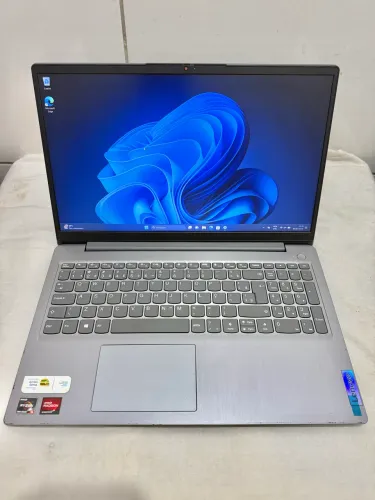 Notebook Lenovo IdeadPad 3 - AMD Ryzen 5 5500U 12Gb SSD 256Gb | Aceito cartão 