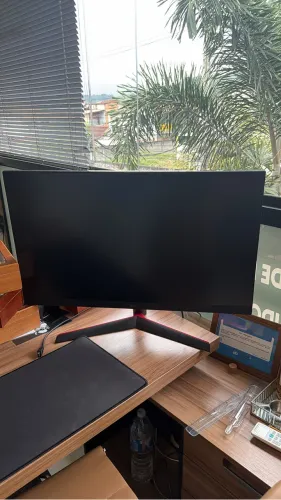 Monitor 32 por