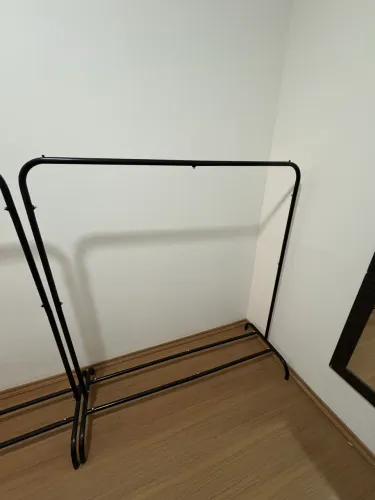 Arara de roupas