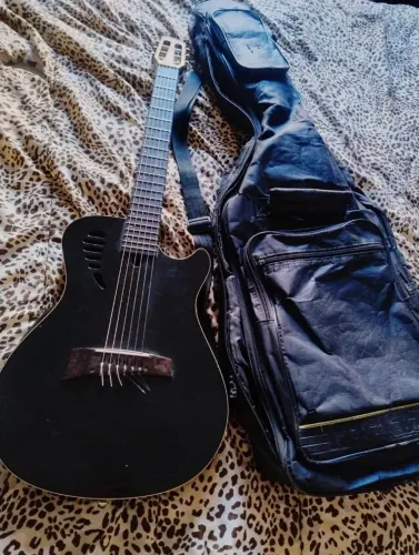 Violão fox
