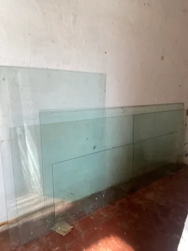 Prateleiras de vidro