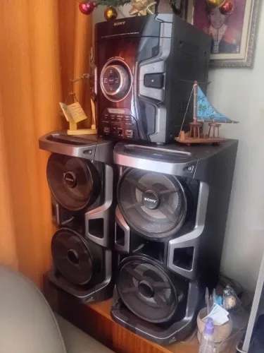 Som