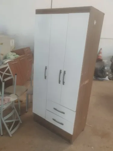 Vendo quarda roupa novo e cama nova