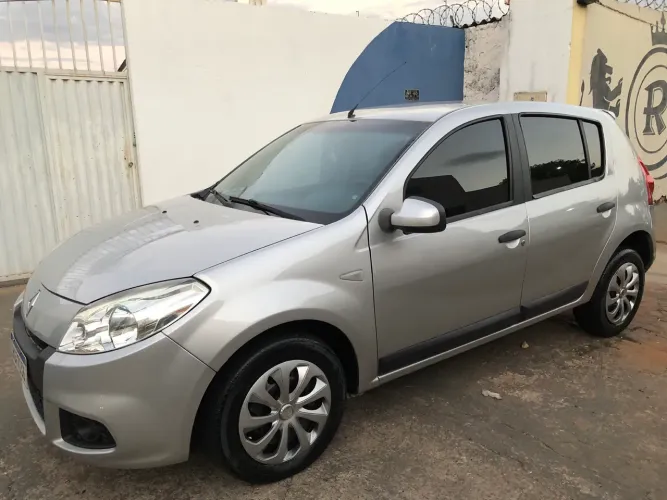 Renault Sandero Expression Hi-flex 1.6 8V 5P 2012