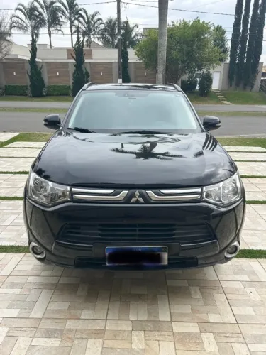 Mitsubishi Outlander 2.0 16V 160cv Aut. 2015